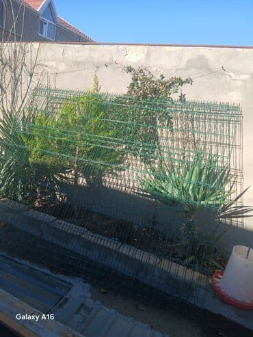 Məhsul: Məş̧ (panel) hasar komplekti Təsvir: - Rəng: tünd yaşıl (toz lalafo.az -da Məhsul: Məş̧ (panel) hasar komplekti Təsvir: - Rəng: tünd yaşıl (toz