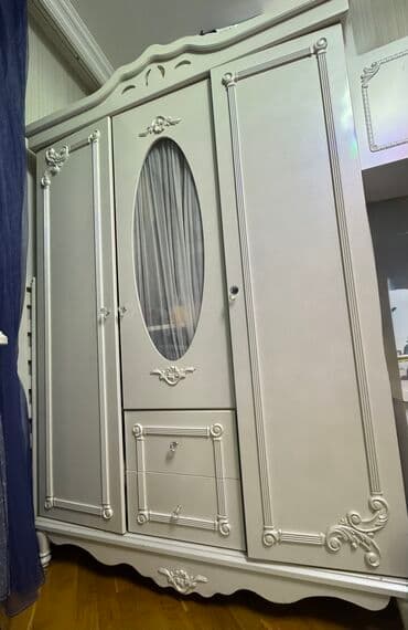 Oğlan və qız üçün, İşlənmiş, Təknəfərlik çarpayı, Dolab, Tumba, Yazı masası lalafo.az -da Oğlan və qız üçün, İşlənmiş, Təknəfərlik çarpayı, Dolab, Tumba, Yazı masası