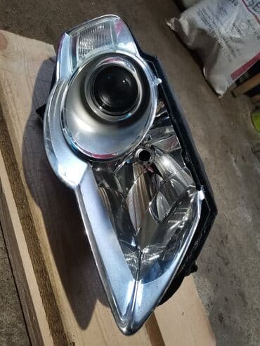 Sağ, Yaxın və uzaq vuran işıqlar Volkswagen, 2005 il, Orijinal, Almaniya, İşlənmiş lalafo.az -da Sağ, Yaxın və uzaq vuran işıqlar Volkswagen, 2005 il, Orijinal, Almaniya, İşlənmiş