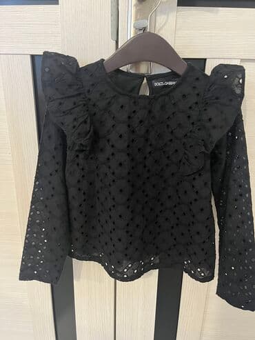 Кофта Dolce & Gabanna. Оригинал. Размер 6-7 лет. В идеальном lalafo.az -da Кофта Dolce & Gabanna. Оригинал. Размер 6-7 лет. В идеальном