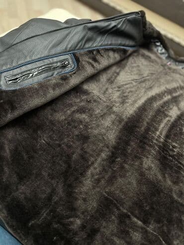 Kurtka, Dəri, Qış, XL lalafo.az -da Kurtka, Dəri, Qış, XL