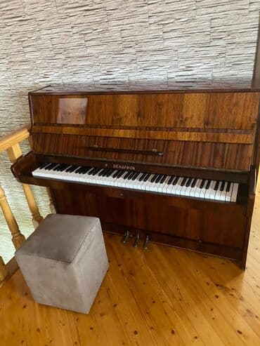 Piano, Belarus, Akustik lalafo.az -da Piano, Belarus, Akustik