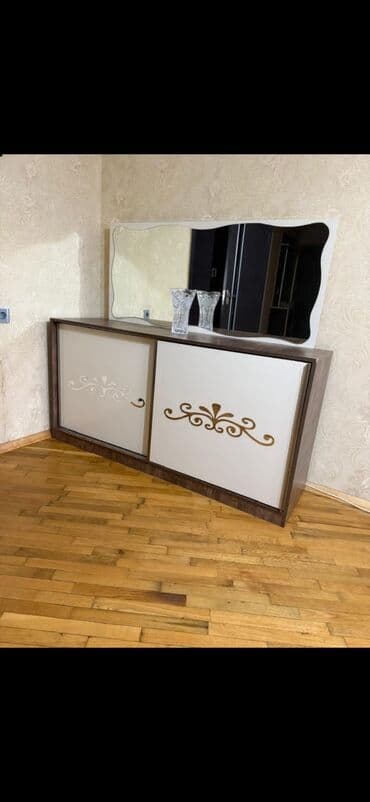 Komod satilir 75 azne unvan Sumqayit By SS lalafo.az -da Komod satilir 75 azne unvan Sumqayit By SS