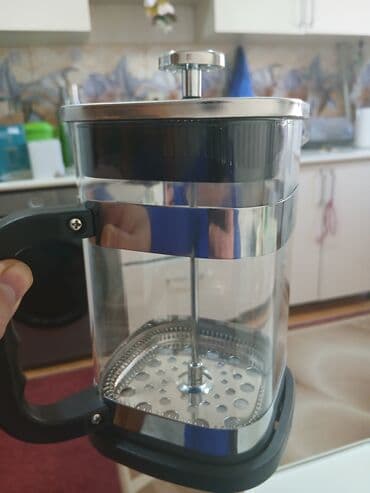 Yeni, rəng - Gümüşü, Qəhvədan, Şüşə, 1 l, Türkiyə lalafo.az -da Yeni, rəng - Gümüşü, Qəhvədan, Şüşə, 1 l, Türkiyə