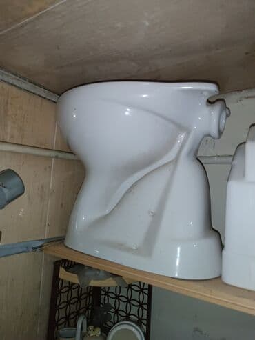 Yeni, Unitaz, Baçokdan ayrı, Ünvandan götürmə lalafo.az -da — 1 Yeni, Unitaz, Baçokdan ayrı, Ünvandan götürmə — 1