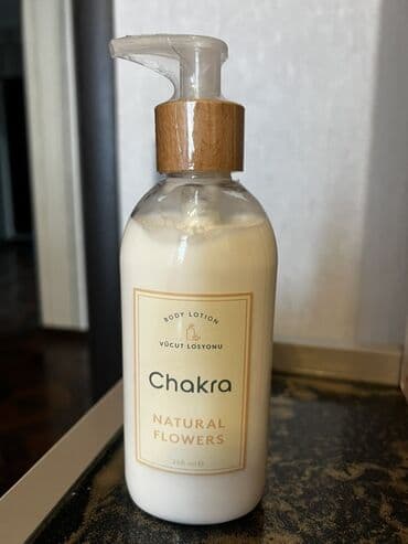 Bədən üçün nəmləndirici losyon 50 azn alınmışdır! yüngül, təmiz və lalafo.az -da Bədən üçün nəmləndirici losyon 50 azn alınmışdır! yüngül, təmiz və