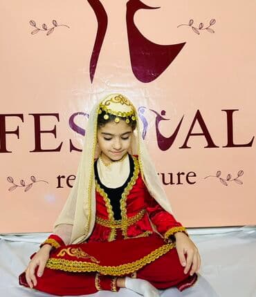 Национальные костюмы: Uşaq üçün milli rəqs geyimi – qırmızı-qızılı dəst - Parlaq qırmızı at lalafo.az — 2 Национальные костюмы: Uşaq üçün milli rəqs geyimi – qırmızı-qızılı dəst - Parlaq qırmızı — 2