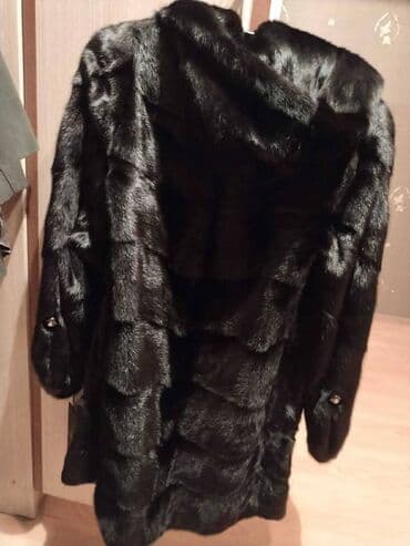 Yeni kürklər dəyərindən çox aşağı qiymətə satılır.Razmer 38 - 42 lalafo.az -da Yeni kürklər dəyərindən çox aşağı qiymətə satılır.Razmer 38 - 42