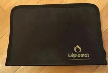 Diplomat çanta satılır.Təzədir.Qara rəngdir.Qələmlər üçün yeri lalafo.az -da Diplomat çanta satılır.Təzədir.Qara rəngdir.Qələmlər üçün yeri