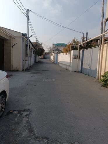 Satılır: Şəhər daxili məhəllə küçəsi boyunca torpaq sahəsi/ev yeri lalafo.az -da Satılır: Şəhər daxili məhəllə küçəsi boyunca torpaq sahəsi/ev yeri