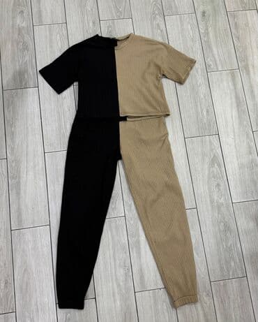 İkirəngli rib toxumalı dəst - Dəst: qısaqol köynək + dar kəsimli uzun lalafo.az -da İkirəngli rib toxumalı dəst - Dəst: qısaqol köynək + dar kəsimli uzun