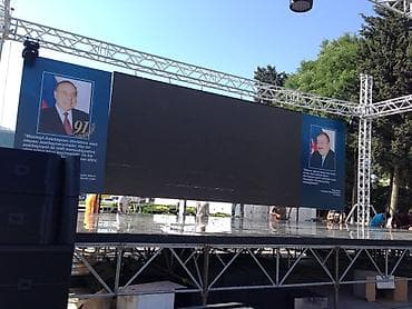 SƏHNƏ VƏ LED EKRAN KOMPLEKTİ – AÇIQ HAVA TƏDBİRLƏRİ ÜÇÜN Açıq məkan at lalafo.az SƏHNƏ VƏ LED EKRAN KOMPLEKTİ – AÇIQ HAVA TƏDBİRLƏRİ ÜÇÜN Açıq məkan