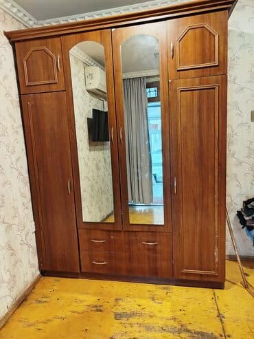 Açılan, 4 qapılı Düz dolab, Qarderob, paltar dolabı lalafo.az -da Açılan, 4 qapılı Düz dolab, Qarderob, paltar dolabı