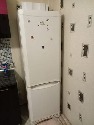 2 qapılı Indesit Soyuducu Satılır, rəng - Ağ lalafo.az -da 2 qapılı Indesit Soyuducu Satılır, rəng - Ağ