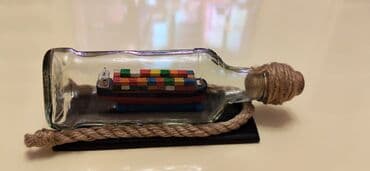 Şüşənin içində gəmi modeli - əl işi, oyuncaq deyil,xaiş olunur boş lalafo.az -da Şüşənin içində gəmi modeli - əl işi, oyuncaq deyil,xaiş olunur boş