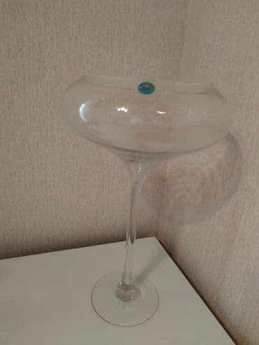 Hündürlüyü 51sm qiymət 25m .əldə 10-15 ədəd var .çox istəyən olsa lalafo.az -da Hündürlüyü 51sm qiymət 25m .əldə 10-15 ədəd var .çox istəyən olsa