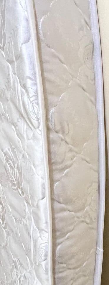 İşlənmiş, Sadə matras, İki nəfərlik lalafo.az -da İşlənmiş, Sadə matras, İki nəfərlik