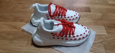 Ölçü: 40, Yeni lalafo.az -da Ölçü: 40, Yeni