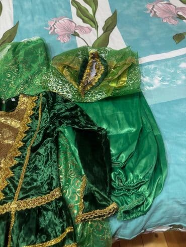 Национальные костюмы: Yaşıl-qızılı milli rəqs/libas dəsti - Parlaq zümrüd-yaşıl məxmərdən at lalafo.az — 2 Национальные костюмы: Yaşıl-qızılı milli rəqs/libas dəsti - Parlaq zümrüd-yaşıl məxmərdən — 2