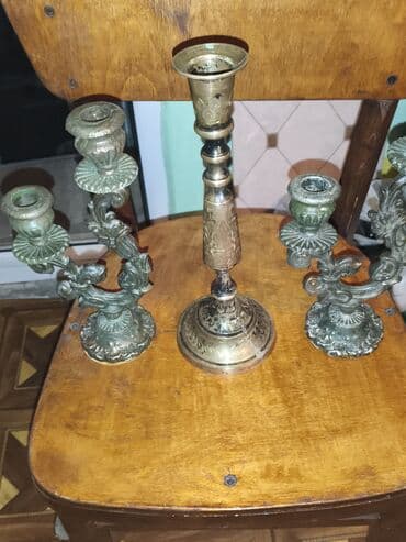 3- 60 AZN Bürünc şamdan dəsti - Tərkib: 1 ədəd hündür, oyma naxışlı lalafo.az -da 3- 60 AZN Bürünc şamdan dəsti - Tərkib: 1 ədəd hündür, oyma naxışlı