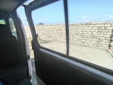 Honda: Nissan : 3 л | 2005 г. Бус at lalafo.az — 11 Honda: Nissan : 3 л | 2005 г. Бус — 11