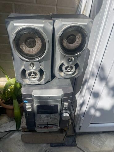 Sony mikro-hi-fi musiqi mərkəzi + 2 ədəd akustik kolonkalar lalafo.az -da Sony mikro-hi-fi musiqi mərkəzi + 2 ədəd akustik kolonkalar