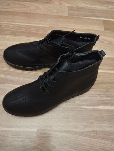 Qara qadın qış botları - teze kimi, razmer 40- 41 - Model: yandan lalafo.az -da Qara qadın qış botları - teze kimi, razmer 40- 41 - Model: yandan