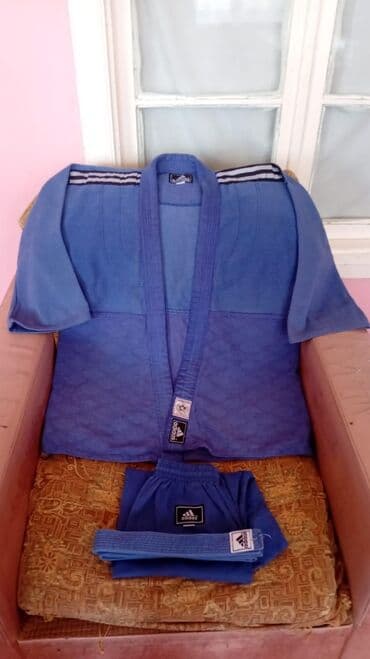 Шлемы: Salam aleykum Oglan ve qiz uşaqlari ücün az işlenmiş Cüdo kimanolari at lalafo.az — 22 Шлемы: Salam aleykum Oglan ve qiz uşaqlari ücün az işlenmiş Cüdo kimanolari — 22