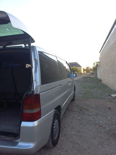 Mercedes-Benz Vito: 2.2 l | 2000 il Mikroavtobus lalafo.az -da Mercedes-Benz Vito: 2.2 l | 2000 il Mikroavtobus
