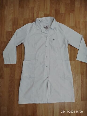 Tibbi xalat satilir teze deyil XL razmer . unvan Xetai metro lalafo.az -da Tibbi xalat satilir teze deyil XL razmer . unvan Xetai metro