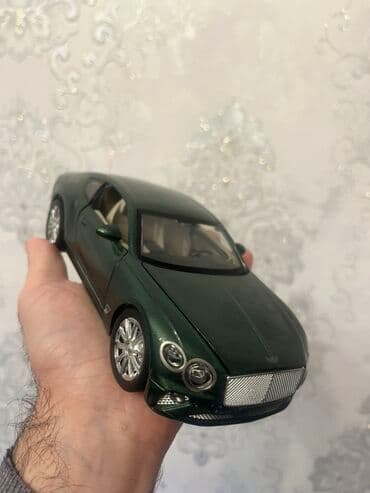 Maket avtomobil – Bentley Continental GT (1:18 miqyas) - Rəng lalafo.az -da Maket avtomobil – Bentley Continental GT (1:18 miqyas) - Rəng