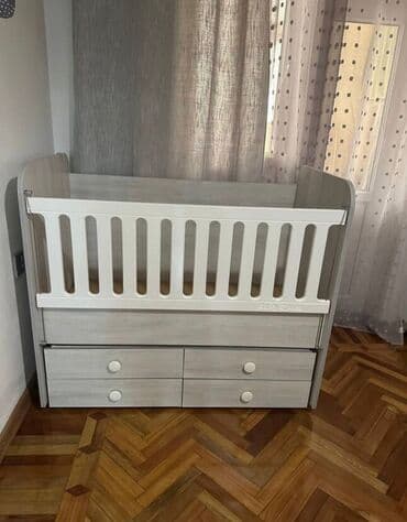 Oğlan və qız üçün, Dördbucaq, Beşik, Dəstsiz, Matrassız, Yellənmə mexanizmsiz lalafo.az -da Oğlan və qız üçün, Dördbucaq, Beşik, Dəstsiz, Matrassız, Yellənmə mexanizmsiz