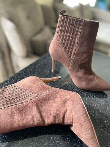 Charles&Keith, Ölçü: 37, rəng - Qəhvəyi, İşlənmiş lalafo.az -da Charles&Keith, Ölçü: 37, rəng - Qəhvəyi, İşlənmiş