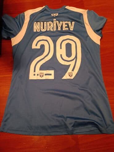 Satılır Zirənin indiki futbolçusu CEYHUN NURIYEVin əyninden çıxma lalafo.az -da Satılır Zirənin indiki futbolçusu CEYHUN NURIYEVin əyninden çıxma