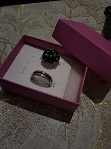 2 üzük 4 azn sehifedeki bütün aksesuarlari alana endirim olunacag lalafo.az -da 2 üzük 4 azn sehifedeki bütün aksesuarlari alana endirim olunacag