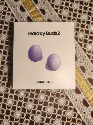 Salam. Qulaqcıq Samsung Galaxy Buds 2-dir. İstifadə olunmayıb lalafo.az -da Salam. Qulaqcıq Samsung Galaxy Buds 2-dir. İstifadə olunmayıb
