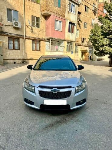Chevrolet Cruze: 1.4 l | 2015 il 226000 km Sedan lalafo.az -da Chevrolet Cruze: 1.4 l | 2015 il 226000 km Sedan