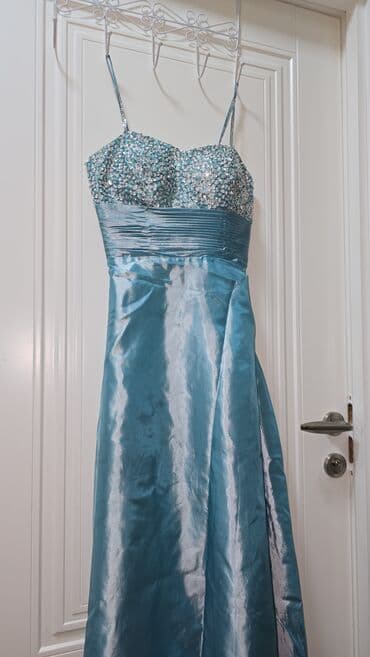 Baha alınıb. Çox ucuz satılır. Zərif mavi rəngdə, uzun ziyafət/libas lalafo.az -da Baha alınıb. Çox ucuz satılır. Zərif mavi rəngdə, uzun ziyafət/libas