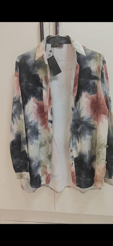 Rəngli naxışlı qadın köynəyi - Model: uzunqol Şıq və rahat görünüş lalafo.az -da Rəngli naxışlı qadın köynəyi - Model: uzunqol Şıq və rahat görünüş