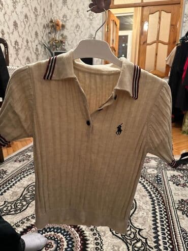 Qadın geyim dəsti və ayrı-ayrı hissələr 1) Bej trikotaj polo köynək - lalafo.az -da Qadın geyim dəsti və ayrı-ayrı hissələr 1) Bej trikotaj polo köynək -
