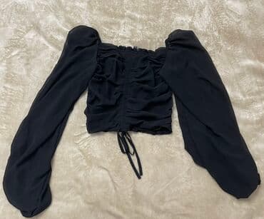 Qara şifon bluz 1 dəfə geyinilib 🎁20 yanvar metro çıxışı pulsuz lalafo.az -da Qara şifon bluz 1 dəfə geyinilib 🎁20 yanvar metro çıxışı pulsuz