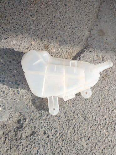 Бачки, балоны: KING STEEL markalı avtomobil soyuducu maye üçün genişlənmə (antifriz) at lalafo.az — 2 Бачки, балоны: KING STEEL markalı avtomobil soyuducu maye üçün genişlənmə (antifriz) — 2