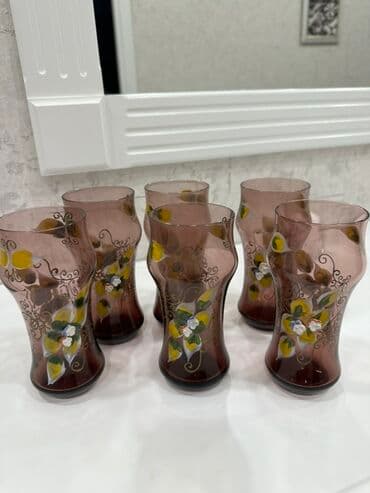 Stəkanlar, rəng - Bənövşəyi, Şüşə, 6 ədədli dəst lalafo.az -da Stəkanlar, rəng - Bənövşəyi, Şüşə, 6 ədədli dəst