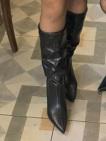 Stradivarius yep yeni veziyyetde 40 razmer. (39 da geyine bilər) baha lalafo.az -da Stradivarius yep yeni veziyyetde 40 razmer. (39 da geyine bilər) baha