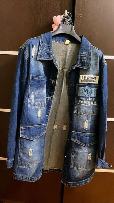 Cins kurtka vetrovka pencey satiram demey olarki butun bedenler geyine lalafo.az -da Cins kurtka vetrovka pencey satiram demey olarki butun bedenler geyine