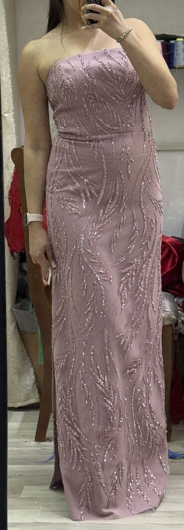 Sifarişlə tikilmiş yeni don satılır. Ölçü — M. Rəngi — açıq çəhrayı lalafo.az -da Sifarişlə tikilmiş yeni don satılır. Ölçü — M. Rəngi — açıq çəhrayı