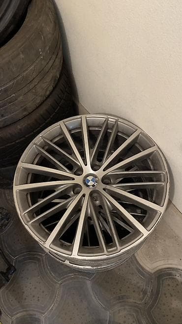 İşlənmiş Disk BMW R 19, 5 Boltlu lalafo.az -da İşlənmiş Disk BMW R 19, 5 Boltlu