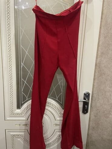 Qırmızı rəngli qadın kombinezon-şalvar - Model: Straplı, yuxarı lalafo.az -da Qırmızı rəngli qadın kombinezon-şalvar - Model: Straplı, yuxarı