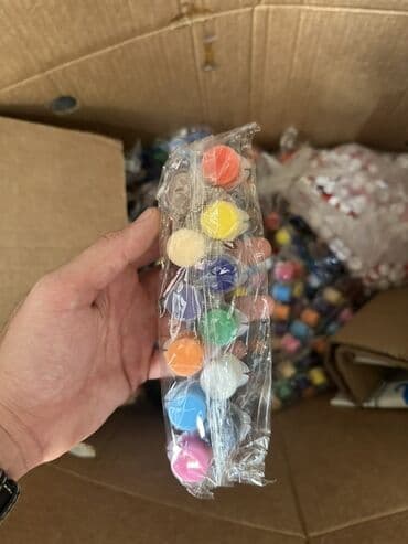 Akrilik rəng dəsti – 12 rəng + 2 fırça Məhsulun tərkibi: - 12 ədəd lalafo.az -da Akrilik rəng dəsti – 12 rəng + 2 fırça Məhsulun tərkibi: - 12 ədəd