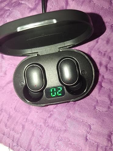 Az istifade olunub hec bir problemi yoxdur!Ustunde USB verilir.Qiymet lalafo.az -da Az istifade olunub hec bir problemi yoxdur!Ustunde USB verilir.Qiymet